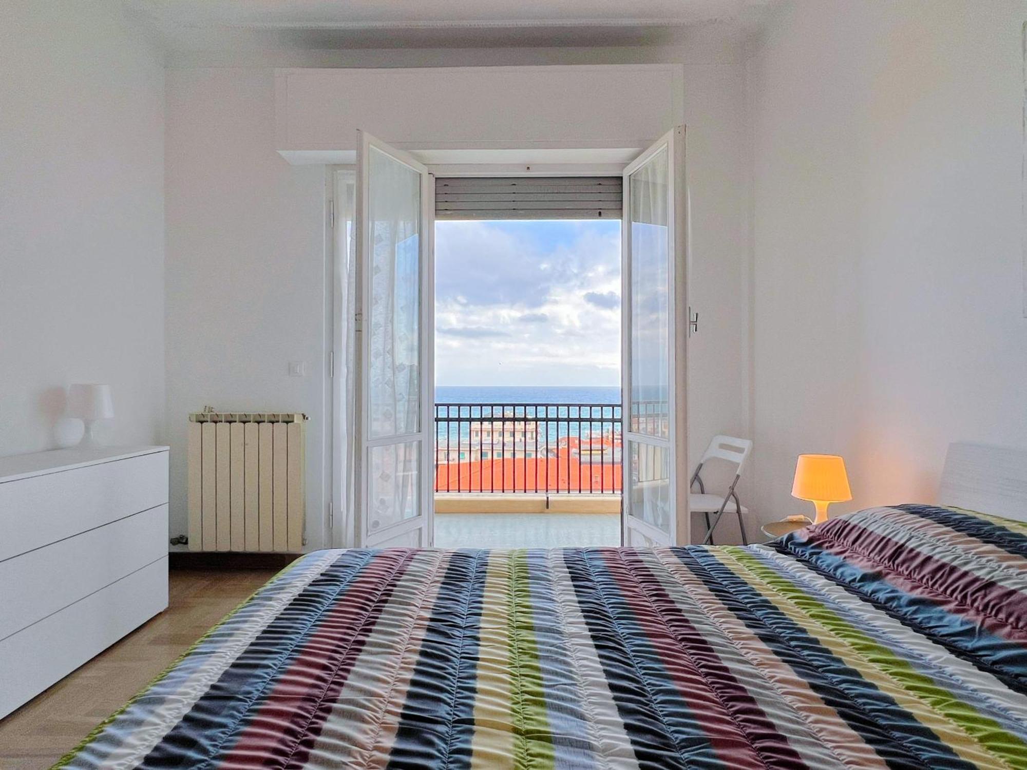 Ampio Appartamento Con Vista Varazze Dış mekan fotoğraf
