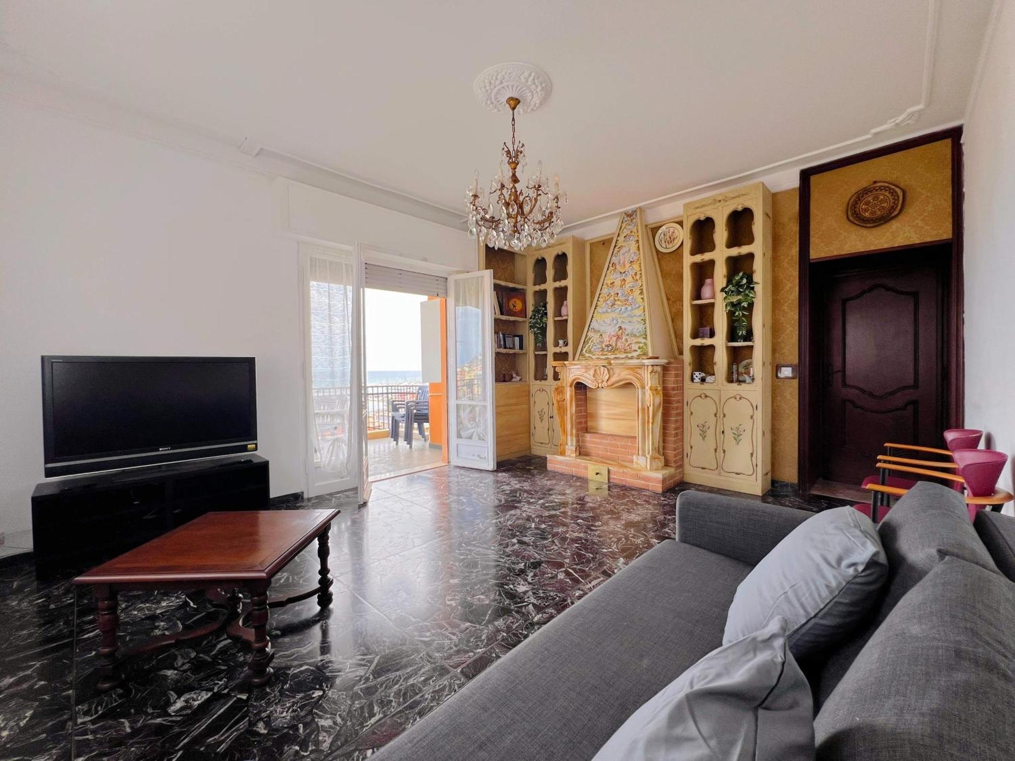 Ampio Appartamento Con Vista Varazze Dış mekan fotoğraf