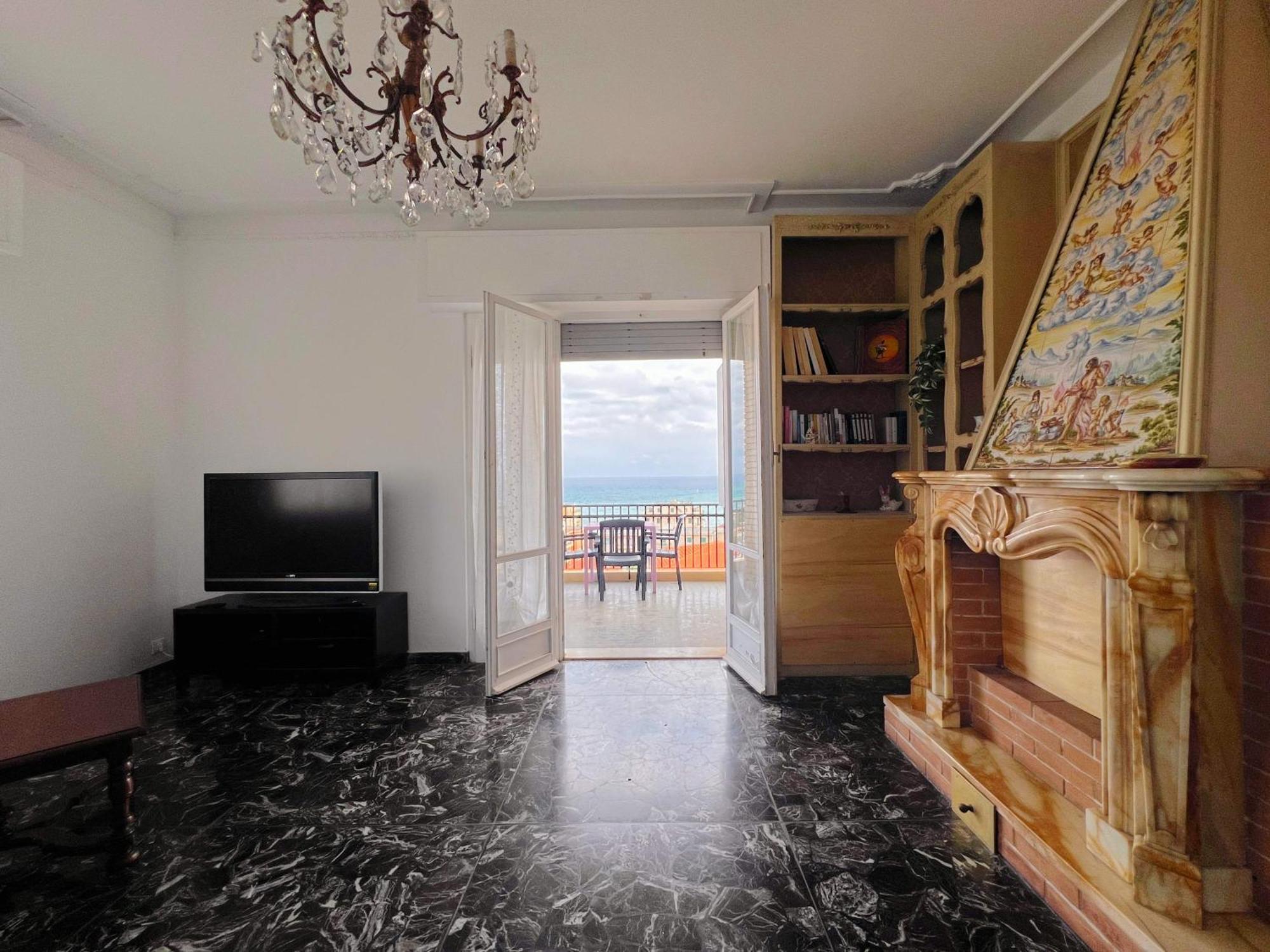 Ampio Appartamento Con Vista Varazze Dış mekan fotoğraf